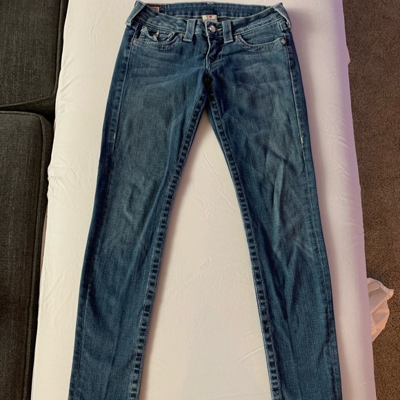 True Religion light wash denim jeans - Picture 4 of 4